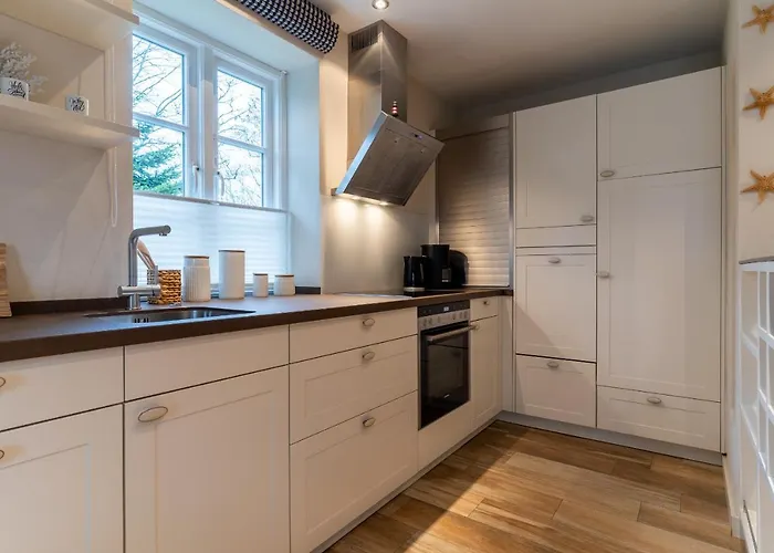 Semesterbostad Mole Hues Reetdachhaus Mole Hues